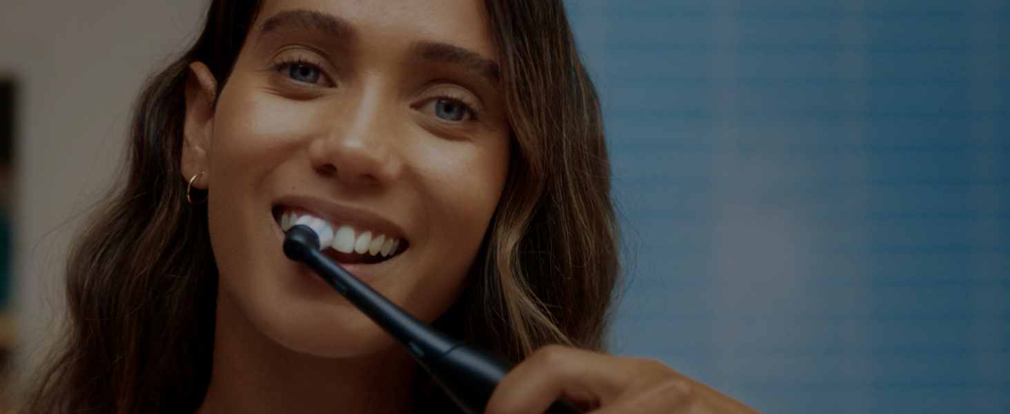 【新品】オーラルB io2s ブラックE iO（オーラルB） ブラウン 電動歯ブラシ オーラルB iO2S 電動